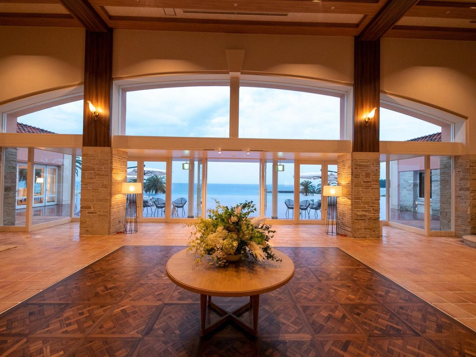 โฮเต็ล แอนด์ รีสอร์ต ซันไชน์ ซะซันเซะโตะ Hotel Suo-Oshima ภายนอก รูปภาพ