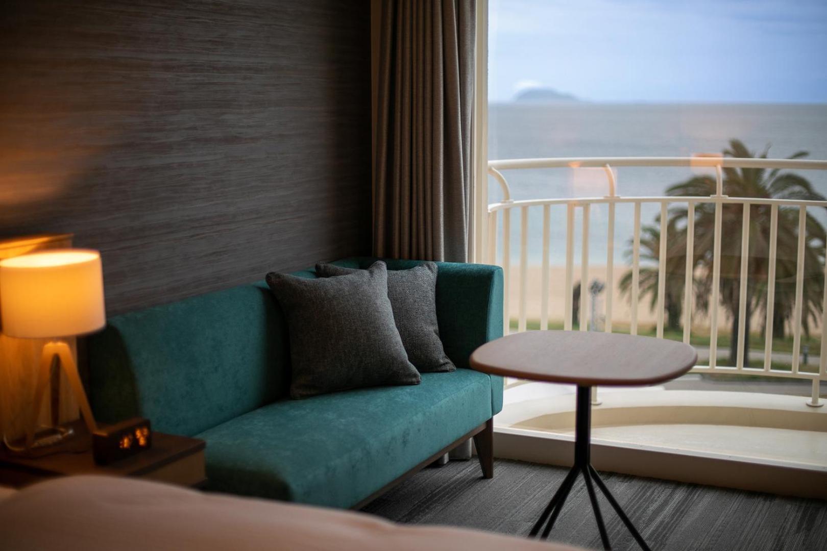 โฮเต็ล แอนด์ รีสอร์ต ซันไชน์ ซะซันเซะโตะ Hotel Suo-Oshima ภายนอก รูปภาพ