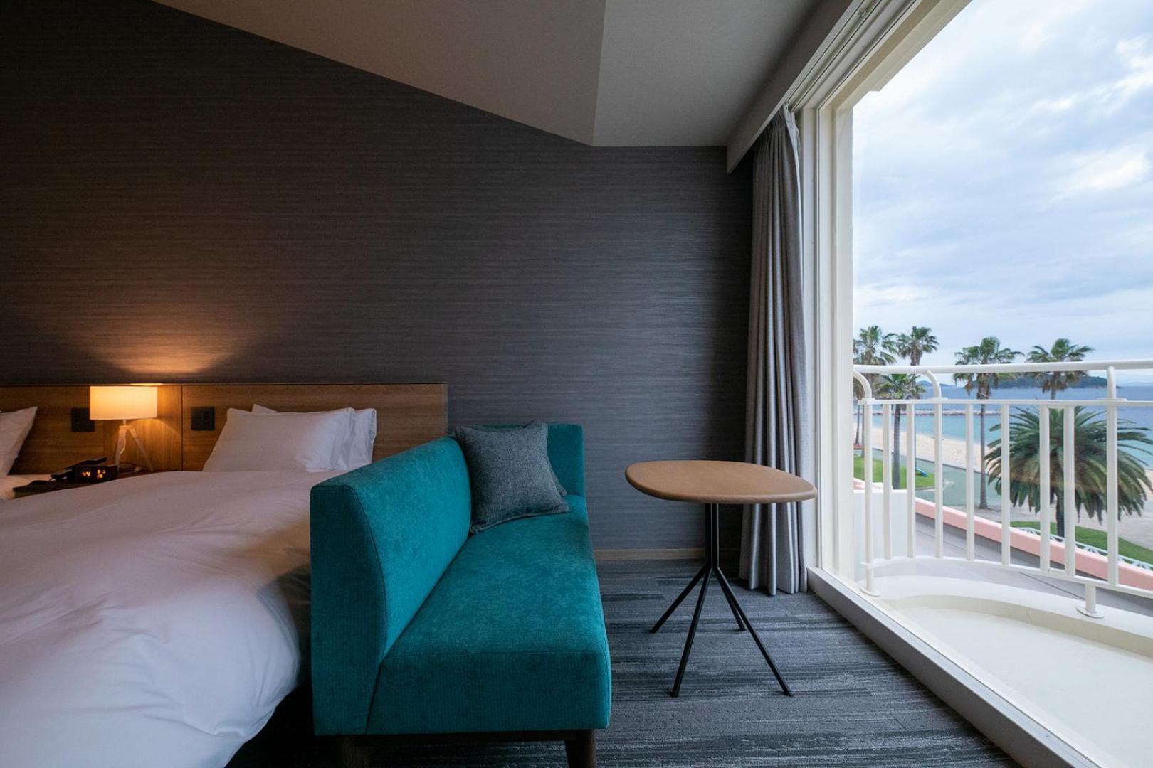โฮเต็ล แอนด์ รีสอร์ต ซันไชน์ ซะซันเซะโตะ Hotel Suo-Oshima ภายนอก รูปภาพ