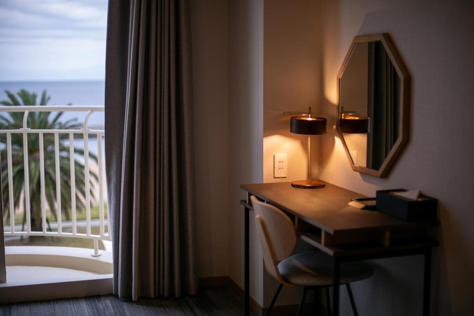 โฮเต็ล แอนด์ รีสอร์ต ซันไชน์ ซะซันเซะโตะ Hotel Suo-Oshima ห้อง รูปภาพ